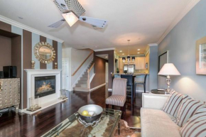 Elegant Natomas Town-home For Business Travelers, Sacramento